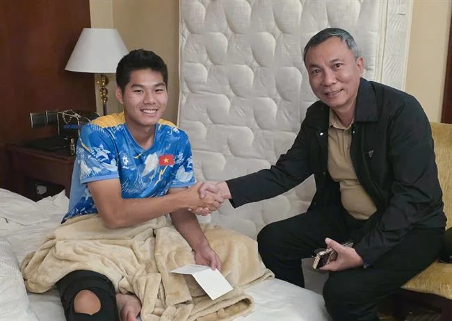 Hình ảnh minh họa việc chia sẻ dữ liệu an toàn với các đối tác đáng tin cậy của gacam67 đá gà